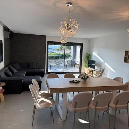 Grande 16 Personnes Aulnat