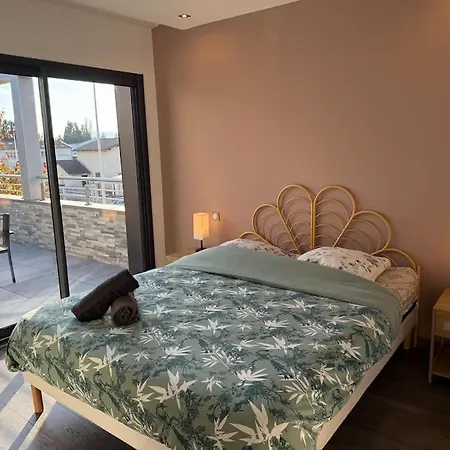 Grande 16 Personnes *