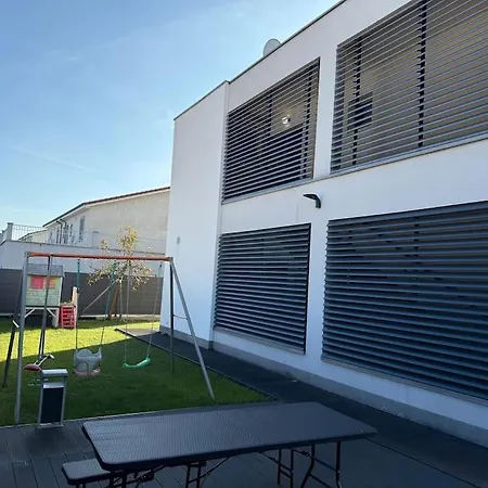 Grande 16 Personnes Villa Aulnat