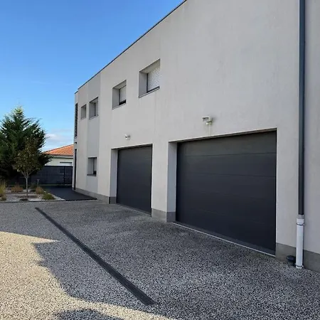 Grande 16 Personnes Villa Aulnat