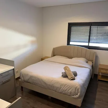 Grande 16 Personnes Aulnat